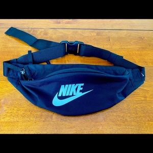 PRICE DROP Nike Belt Bag / Fanny Pack